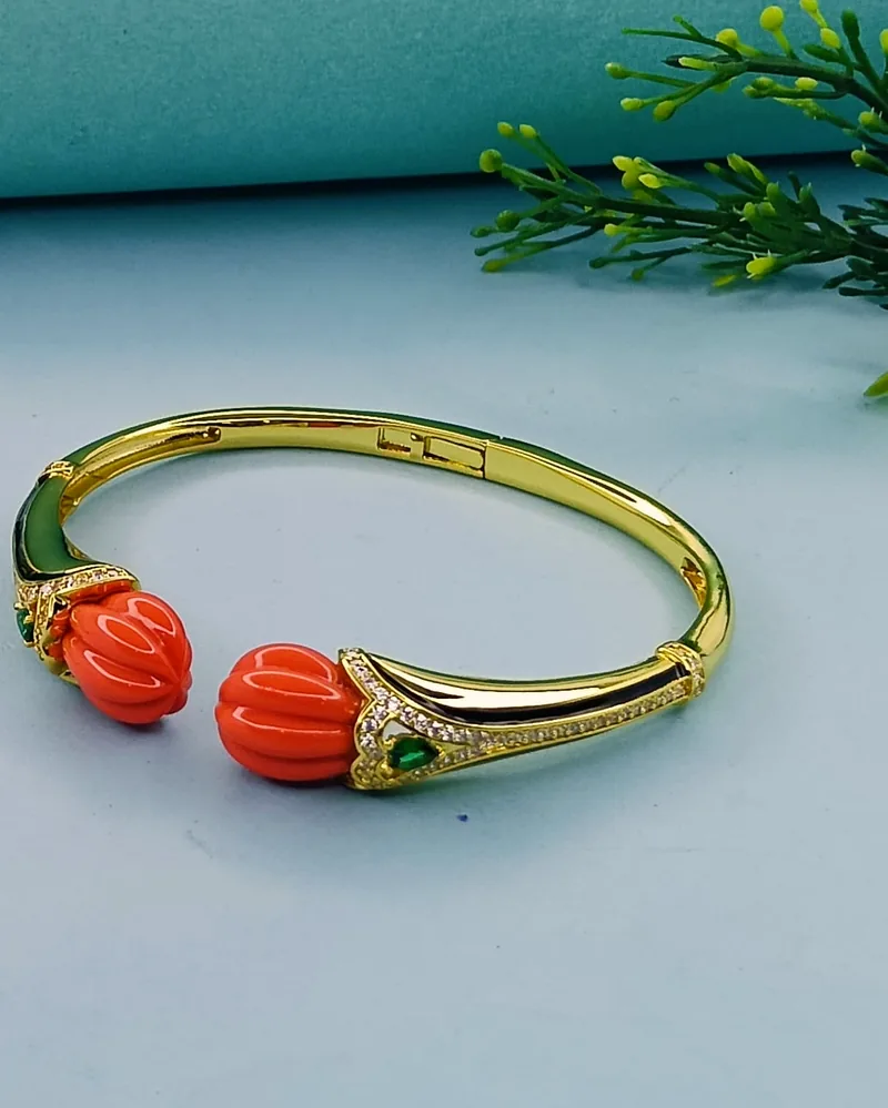 Bracelets & Bangles