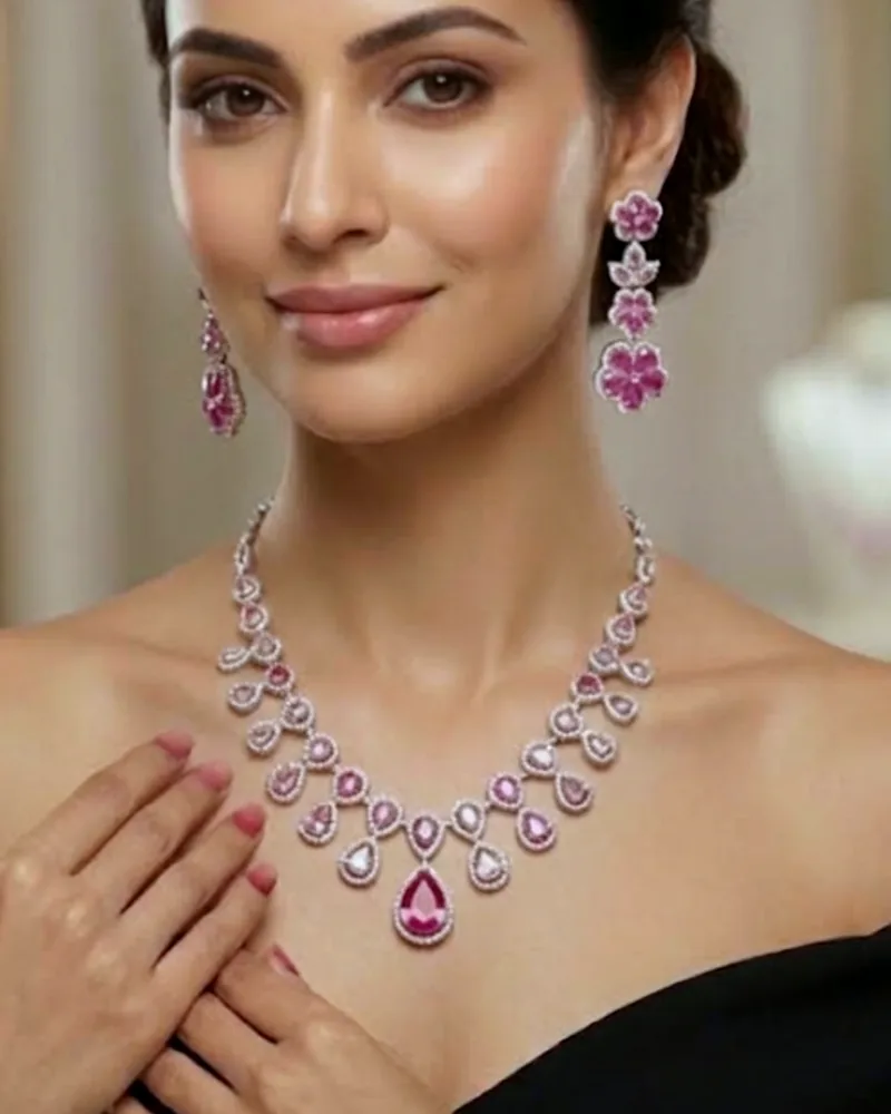 Aabha Necklace Set